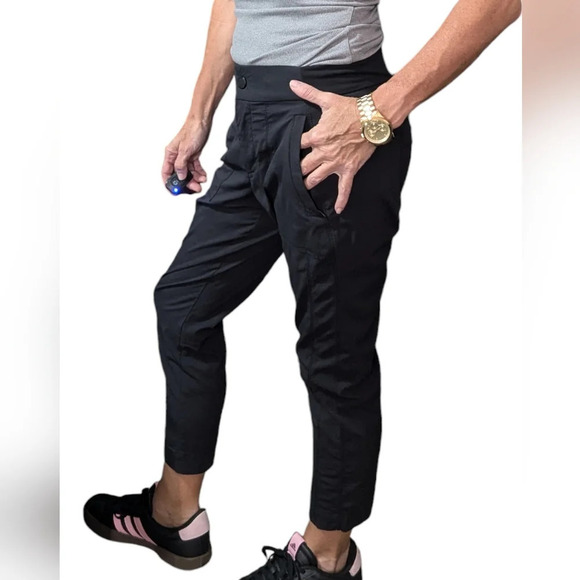 Athleta Black Recycled Nylon Cropped Tapered Pants Eco Friendly Activewear 2 - Picture 1 of 12